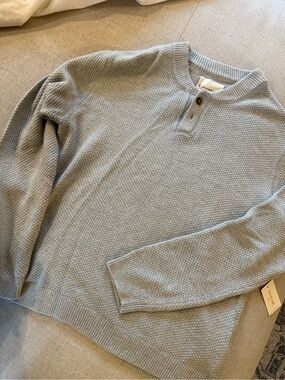 Lucky Brand Men's Light Gray Knit Henley Sweater
